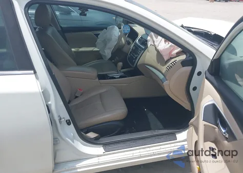 2017 Nissan Altima 2.5 S из США, поврежденный, VIN 1N4AL3AP9HC133459